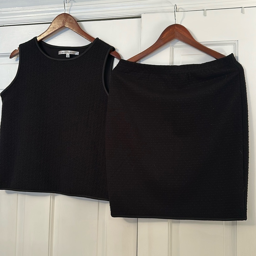 Max Studio Black Top and Skirt Large